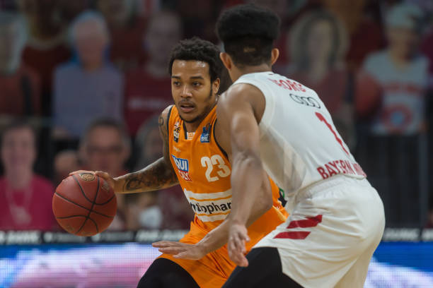 乌迪内斯希 乌迪内斯希